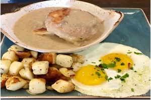 Biscuits & Turkey Sausage Gravy with Eggs